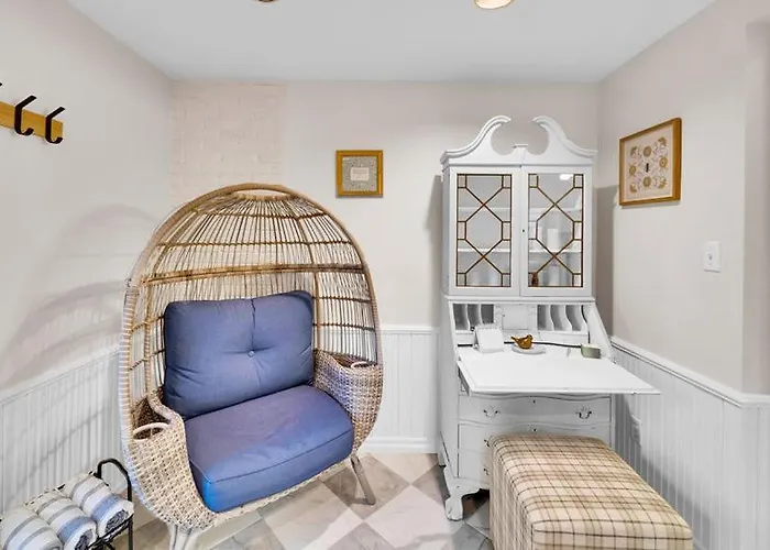 In-ground Pool, Hot Tub, Fire Pit, Massage Room! Holiday home *